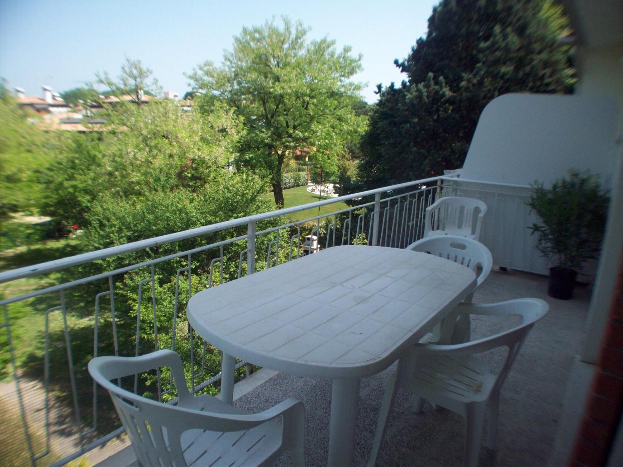 Casa Marialuigia - Appartamenti Solo Per Famiglie ลิโดดิเยโซโล ภายนอก รูปภาพ