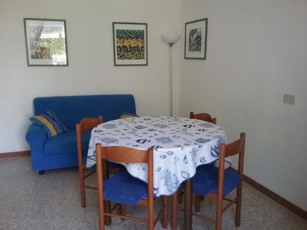 Casa Marialuigia - Appartamenti Solo Per Famiglie ลิโดดิเยโซโล ภายนอก รูปภาพ