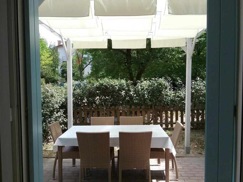 Casa Marialuigia - Appartamenti Solo Per Famiglie ลิโดดิเยโซโล ภายนอก รูปภาพ